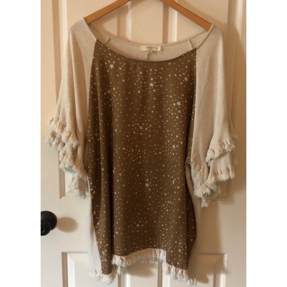 **SOLD**Women's Plus Size Umgee + Blouse Ruffle Sleeve Star Print Top 2XL - Picture 2 of 9